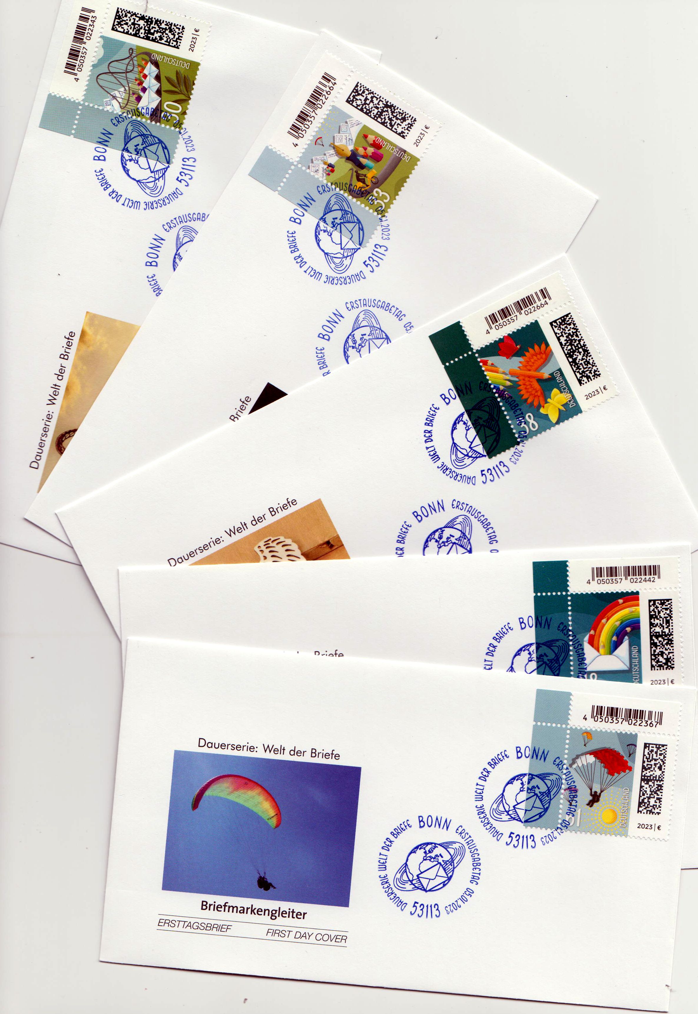 Dauerserie 2023 I, Briefbahn, Briefberge, Flügelstifte, Regenbogenbrief, Gleiter