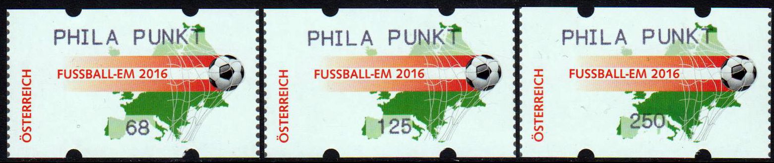Fußball-EM 2016, Flagge, Ball, mit Auf- druck "Phila Punkt"