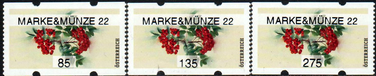 Sommer 2022, Vogelbeere mit Aufdruck "Marke&Münze 22"