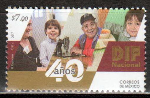 40 J. DIF 2017, Familie